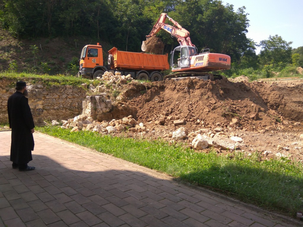 Фотографија из галерије Манастира Кувеждин, 2018 (21)